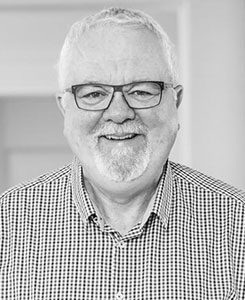 hiller_norbert_communication-consultants245x300